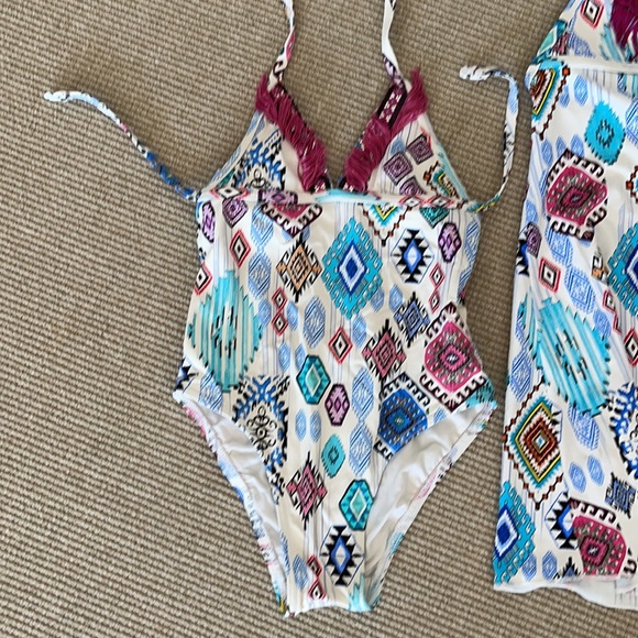 Pate De Sable bathing suit and cover up - Picture 2 of 4